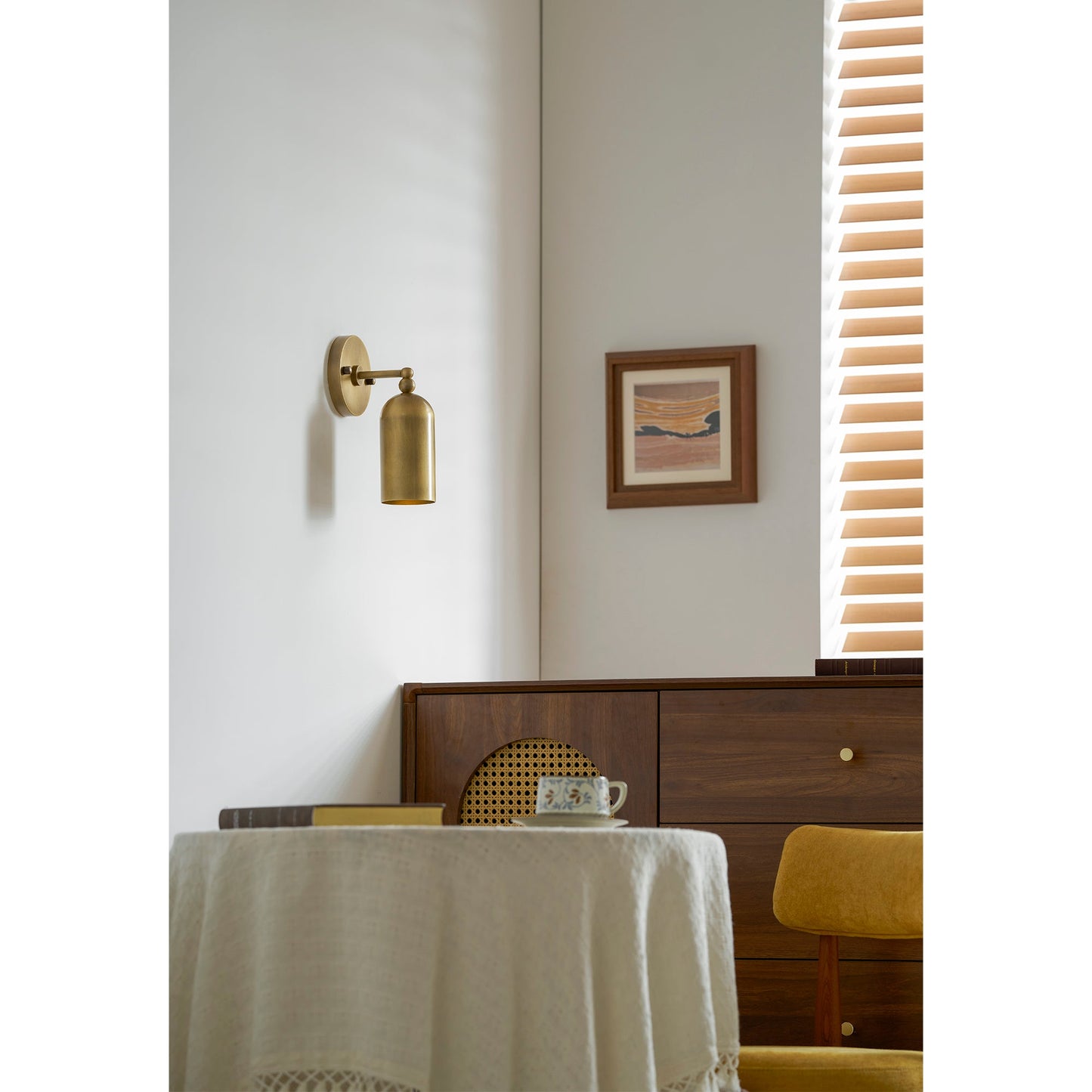 Wynara Wall Lamp