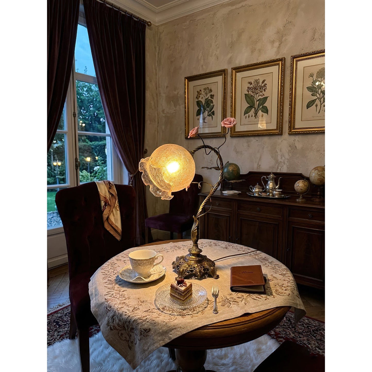 Galune Flowers Table Lamp