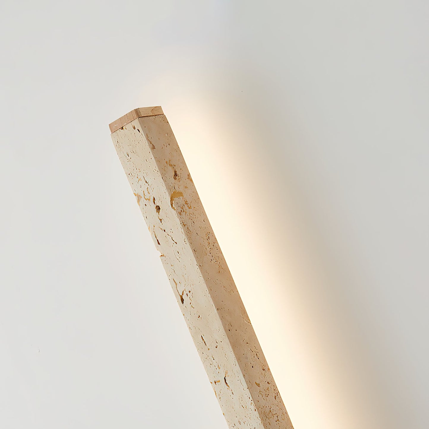 Quinola Wall Lamp