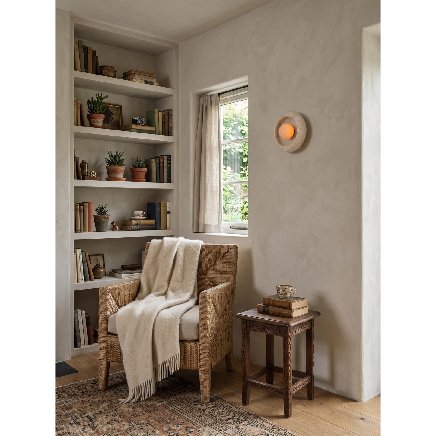 Miris Marble Wall Sconce