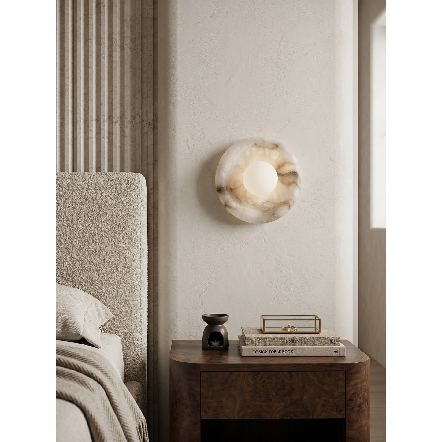 Solene Alabaster Wall Lamp