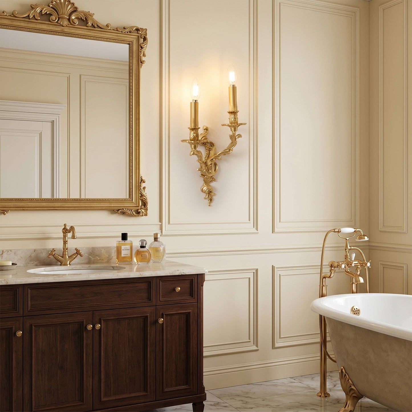Solien Wall Light
