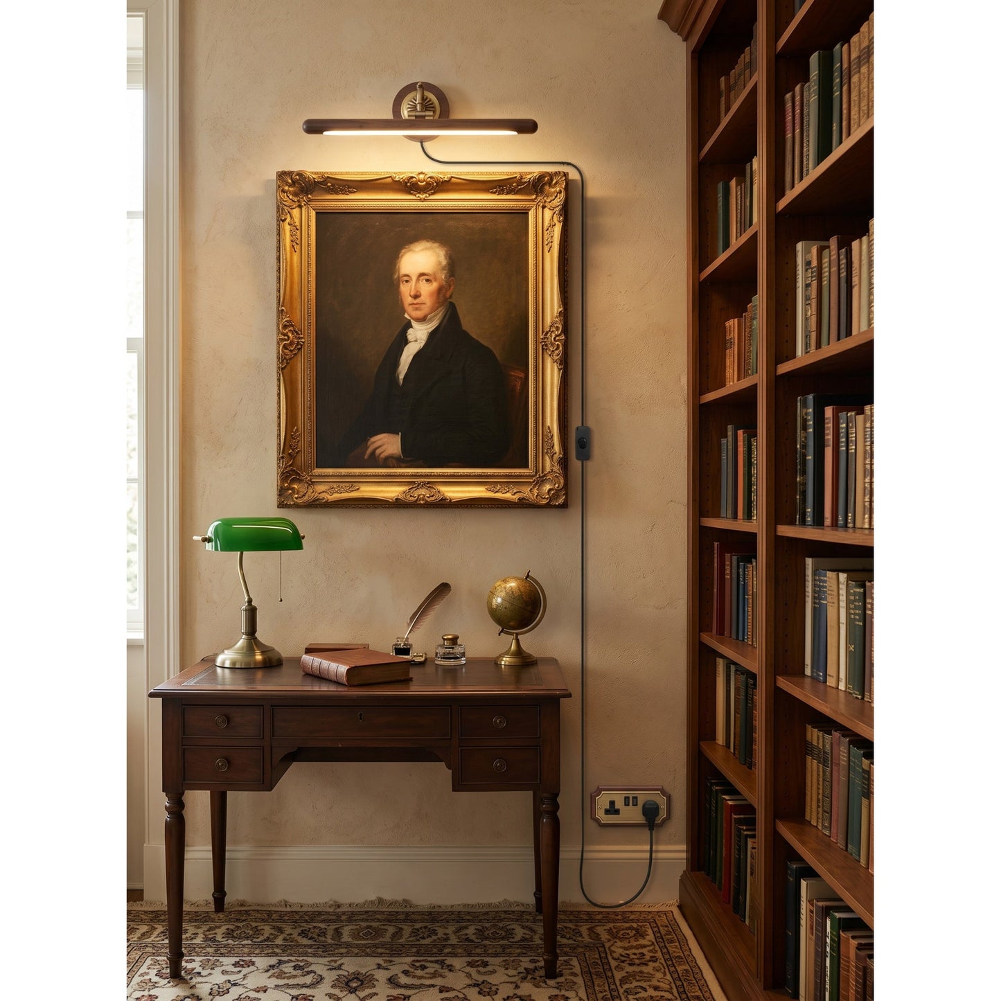 Gilan Picture Plug-in Wall Sconce
