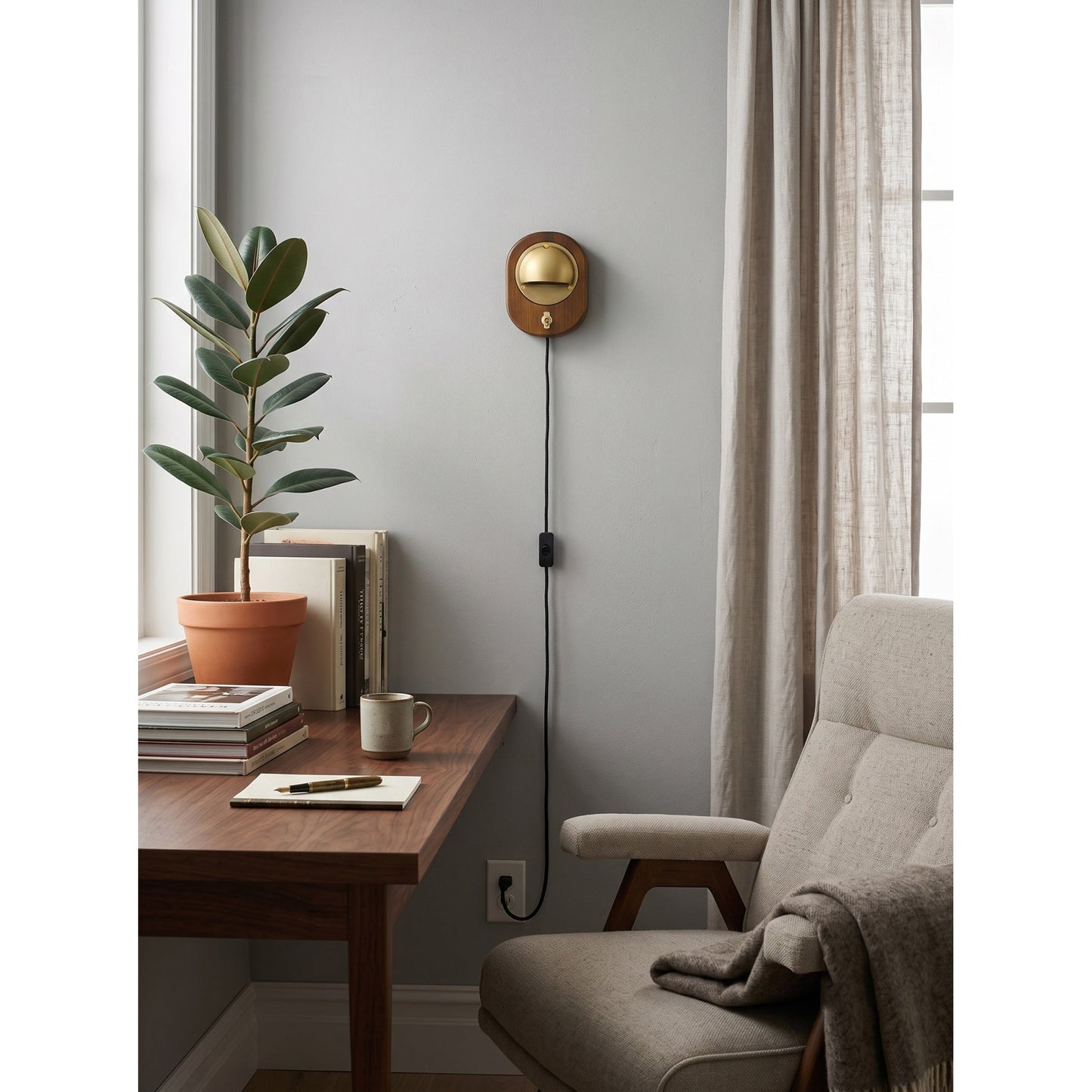 Velora Plug-in Wall Sconce