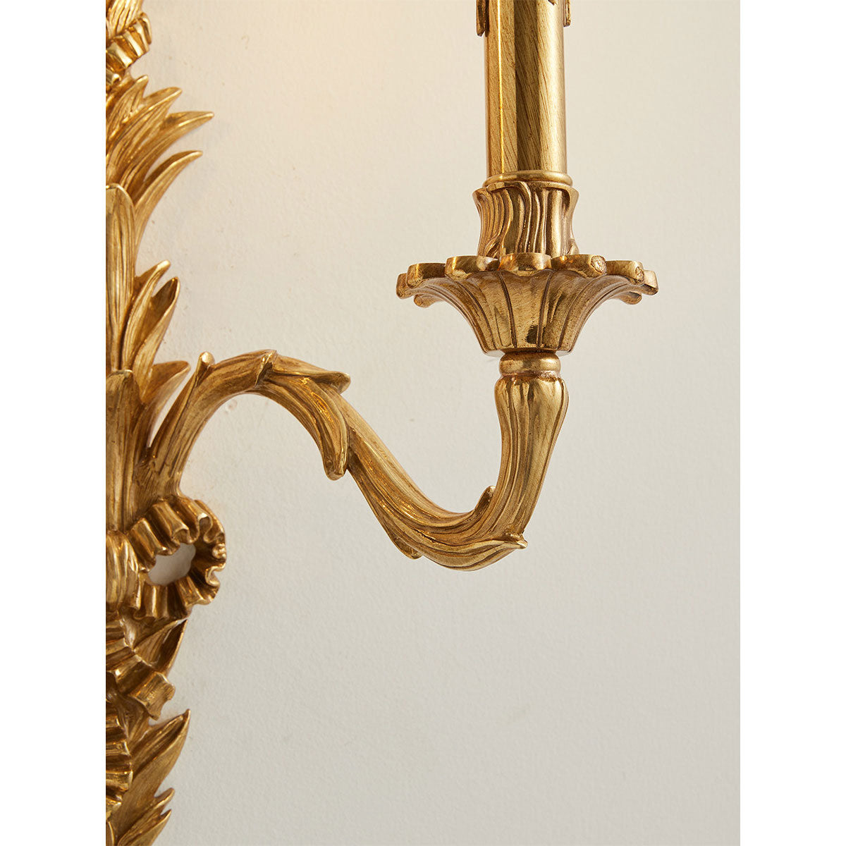 Gordes Wall Sconce
