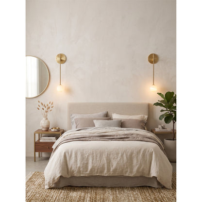 Nevia Alabaster Wall Lamp