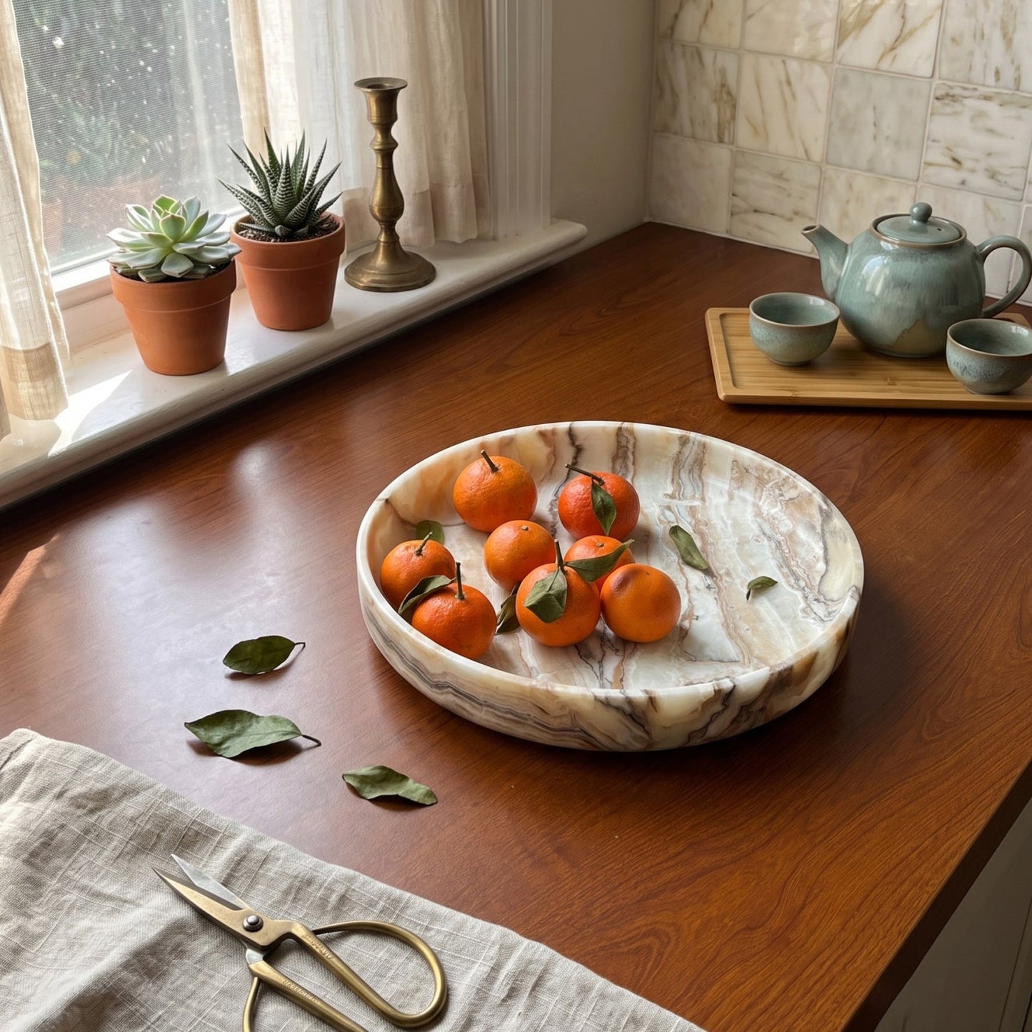 Wyno Round Stone Tray