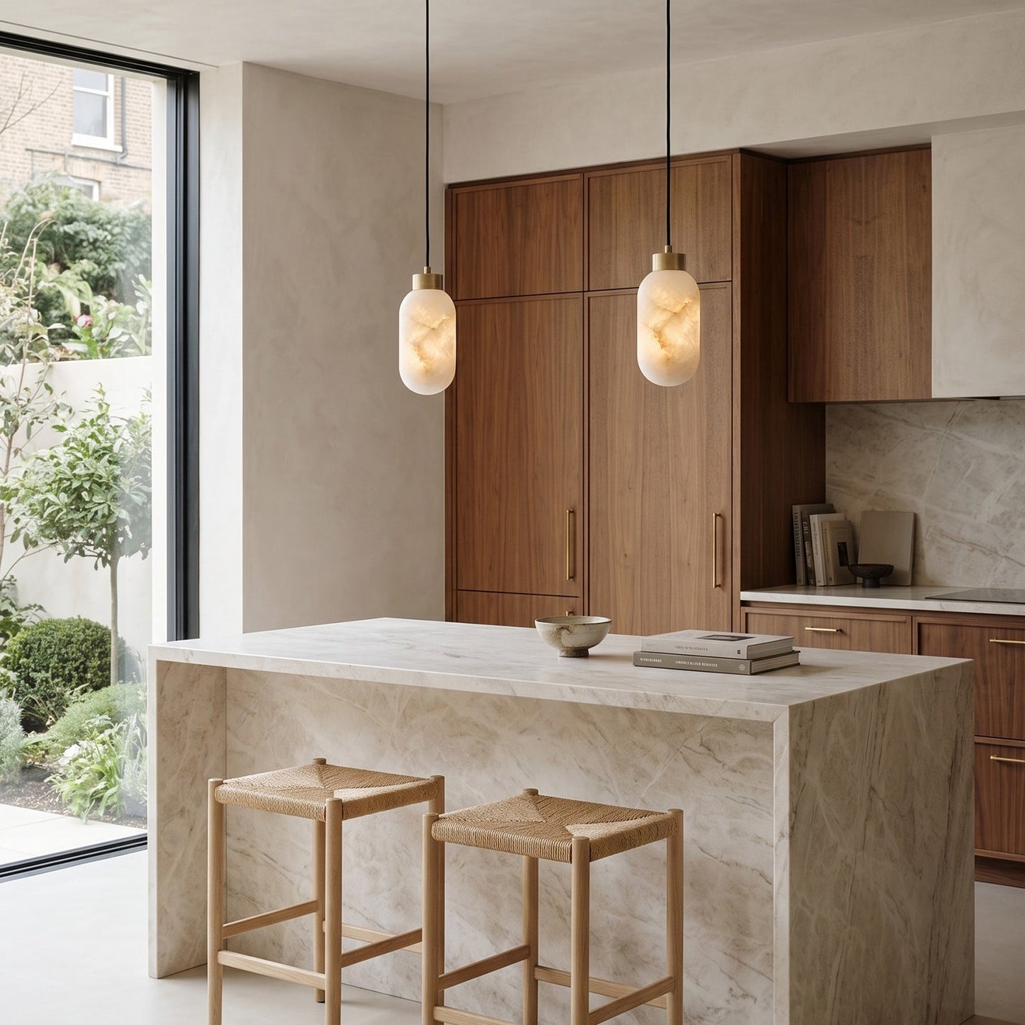 Veson Alabaster Pendant Lamp
