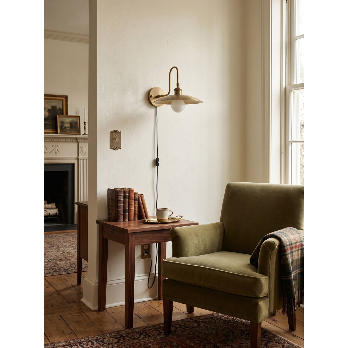 Coren Plug-in Wall Sconce