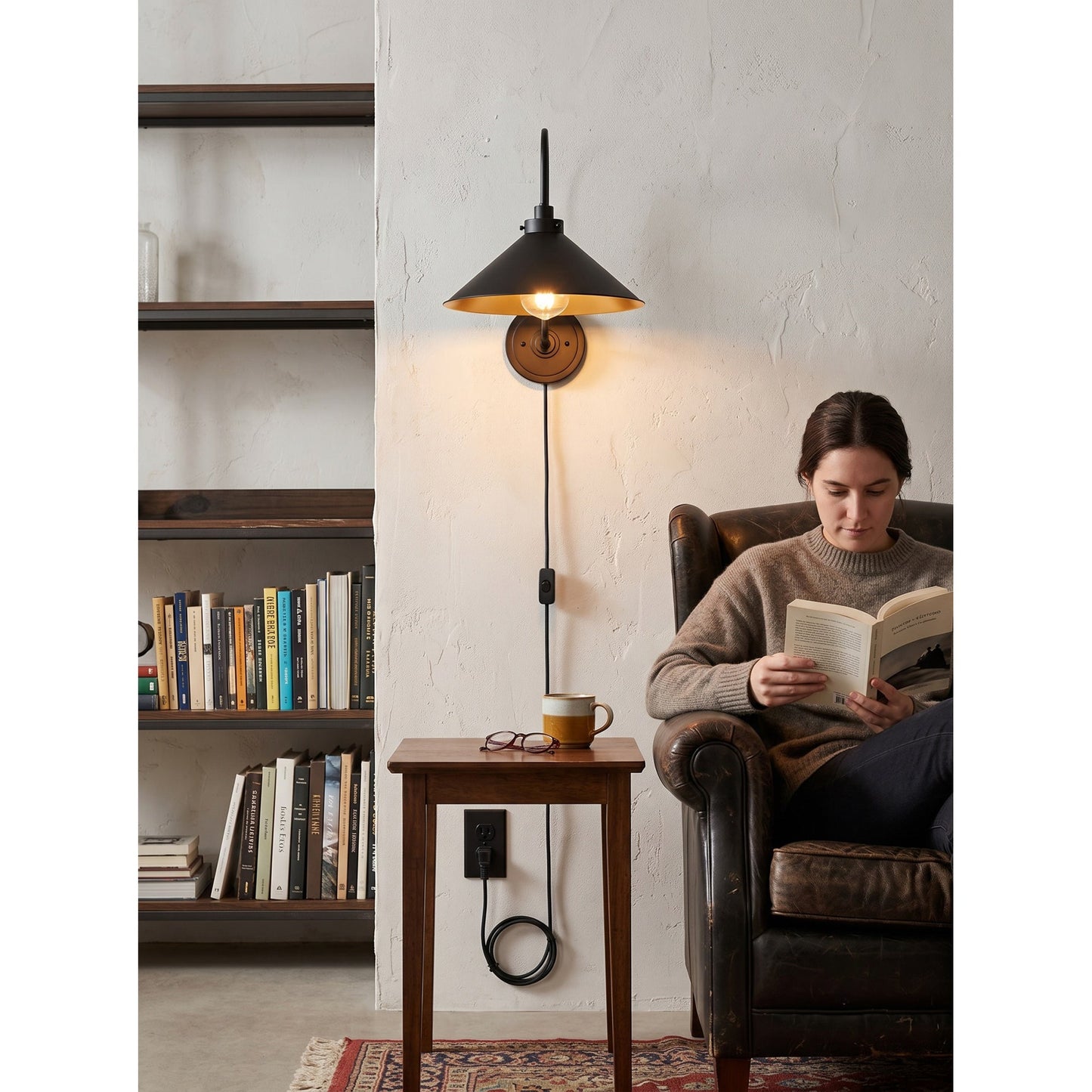 Corara Plug-in Wall Sconce