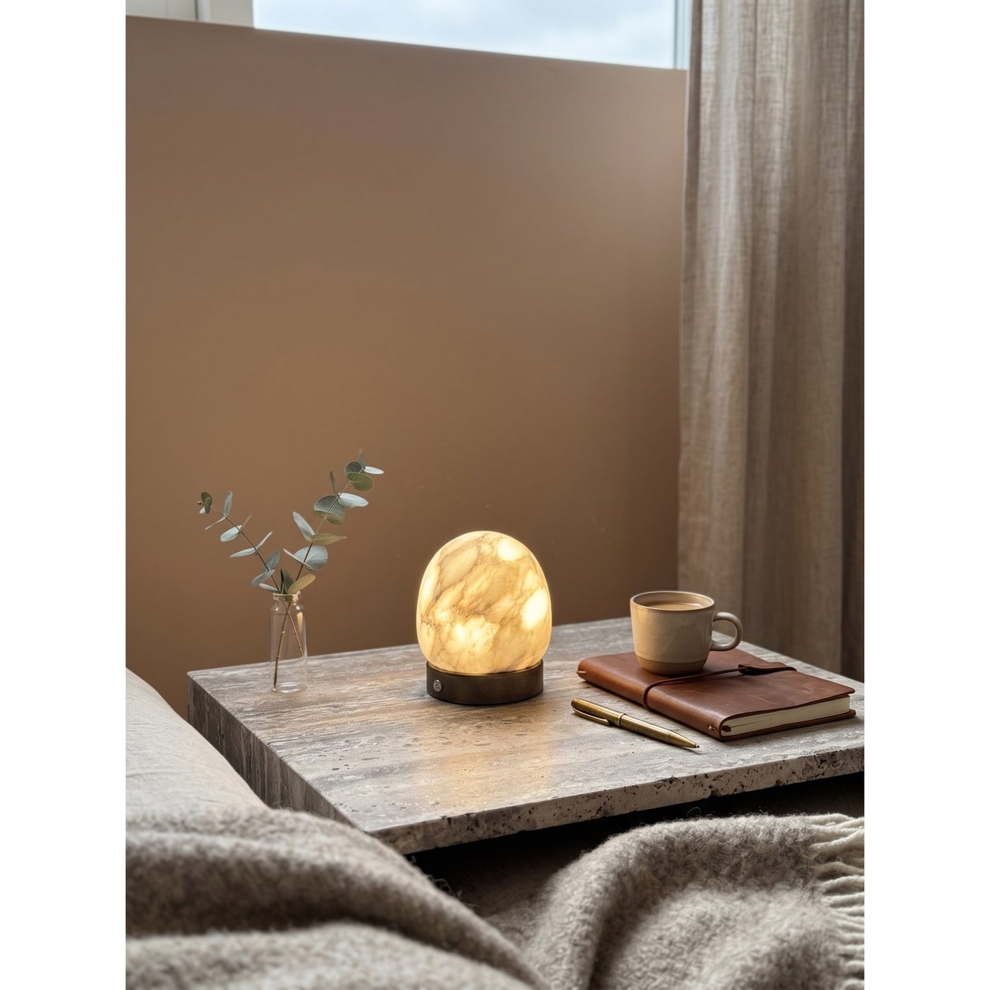 Deventer Glow Alabaster Table Lamp (Built-in Battery)