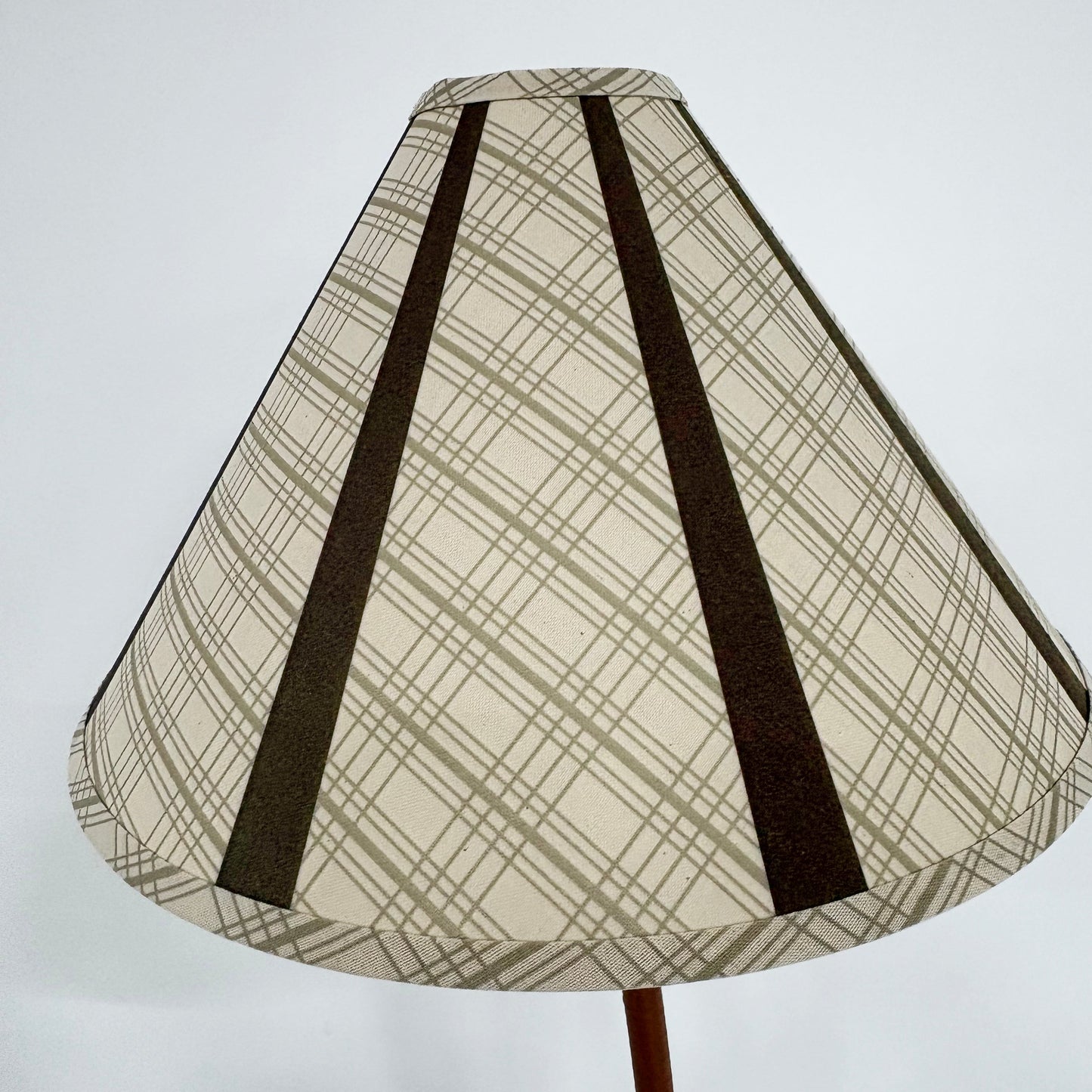 Dovyn Floor Lamp