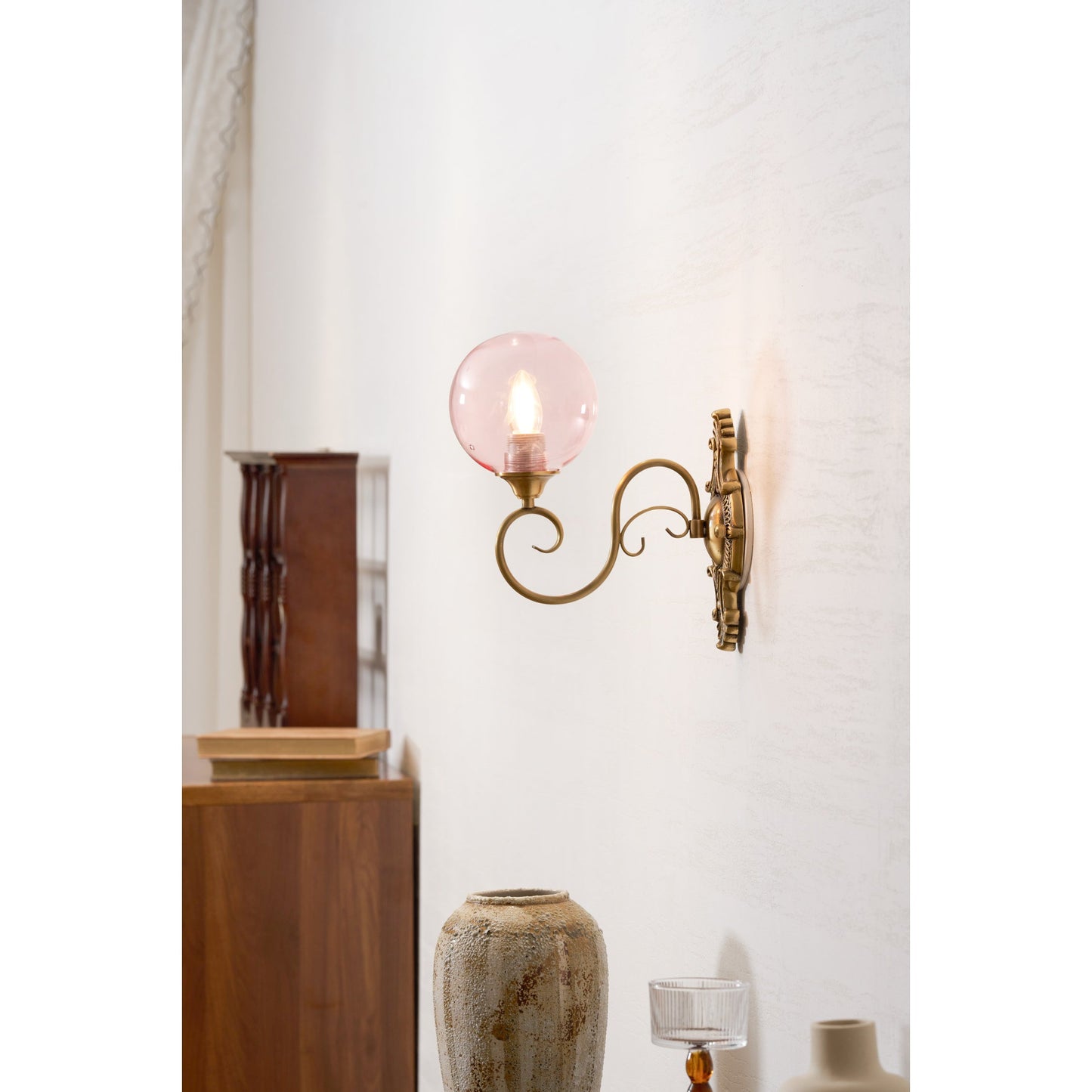 Everard Glass Wall Lamp