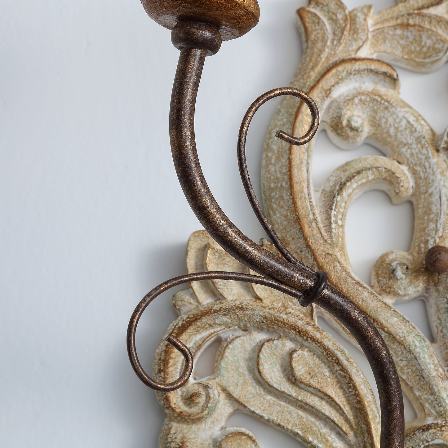 Eivor Wood Wall Lamp