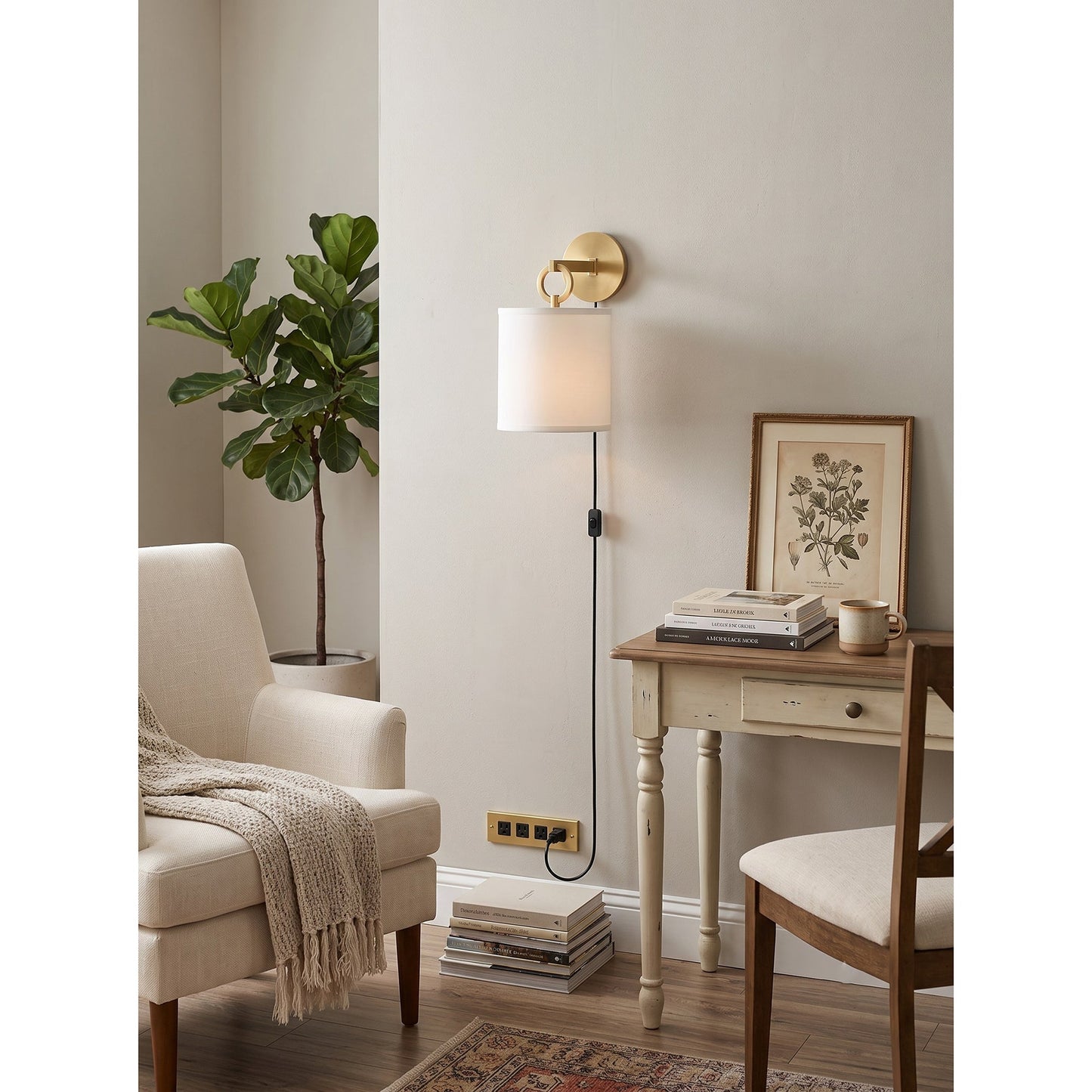 Nevara Circle Plug-in Wall Sconce