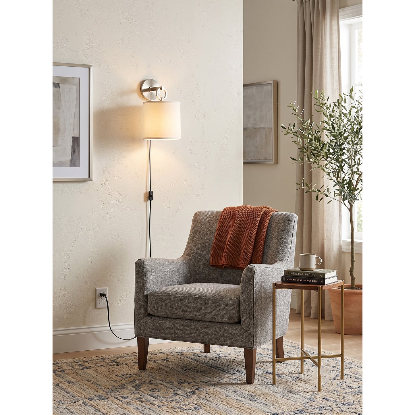 Nevara Circle Plug-in Wall Sconce