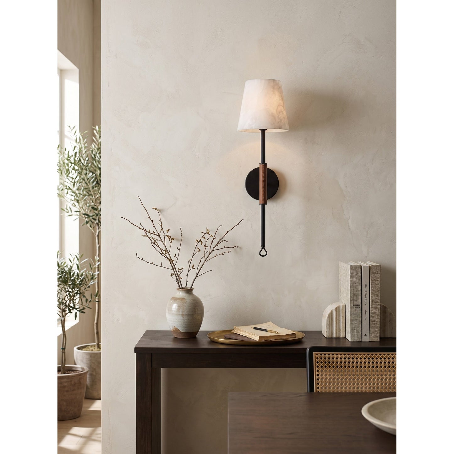 Yealand Tail Alabaster Wall Sconce