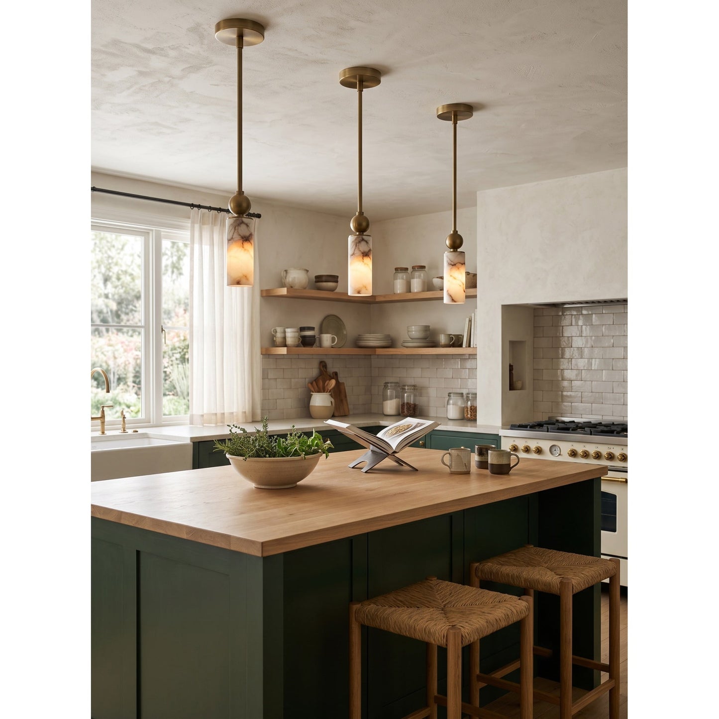 Vesia Alabaster Pendant Lamp