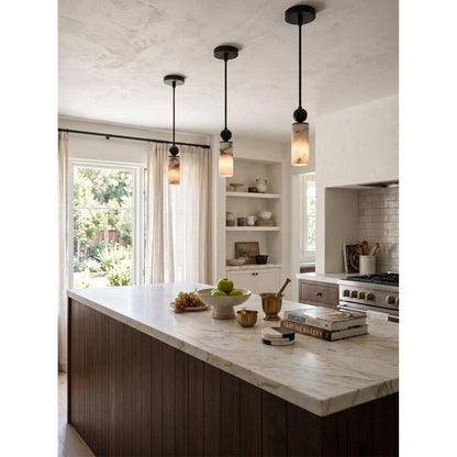 Vesia Alabaster Pendant Lamp