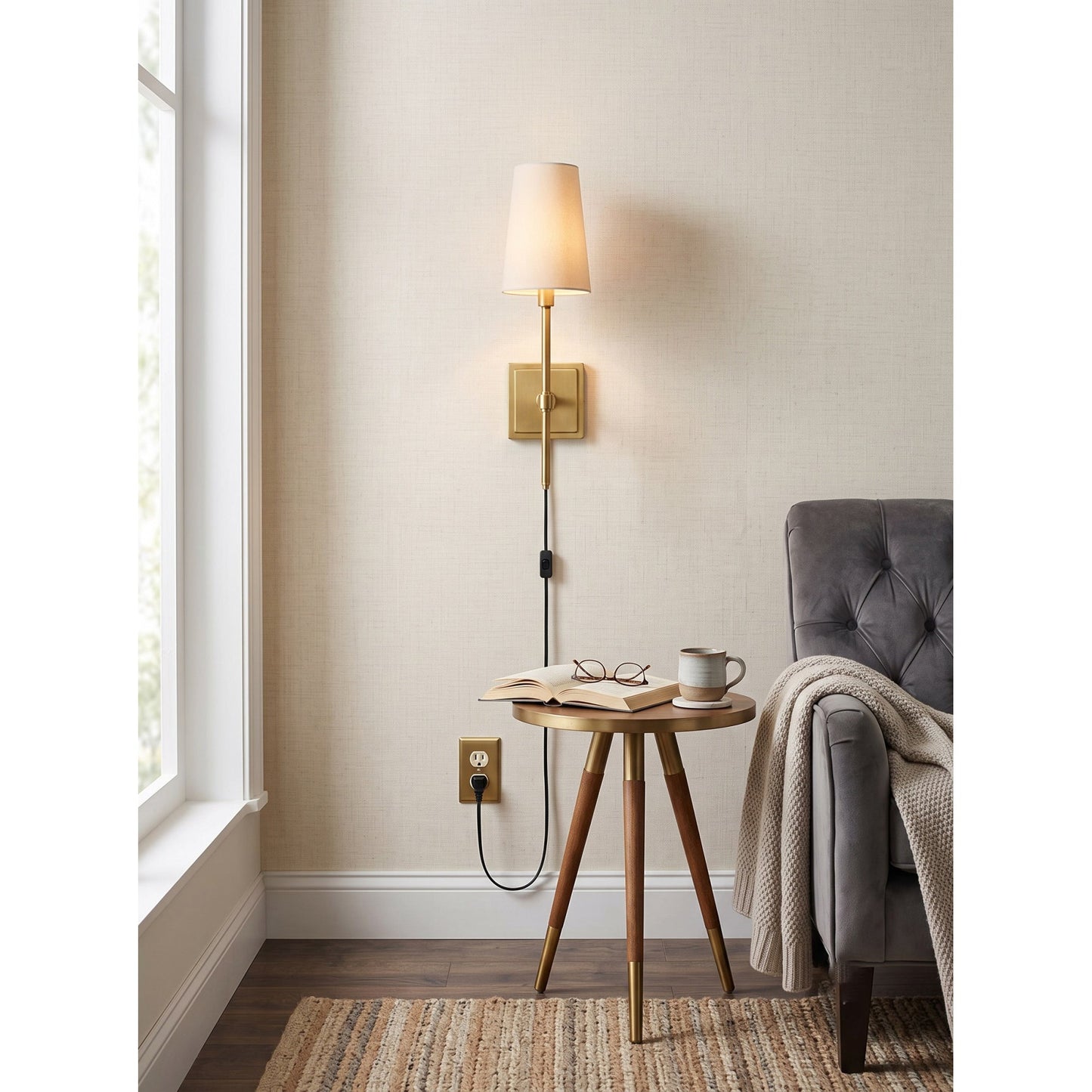 Statice Plug-in Wall Sconce