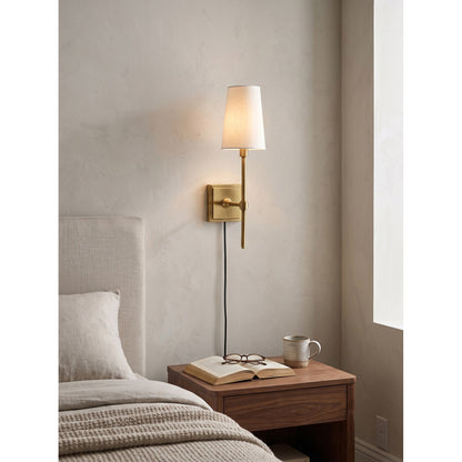 Statice Plug-in Wall Sconce