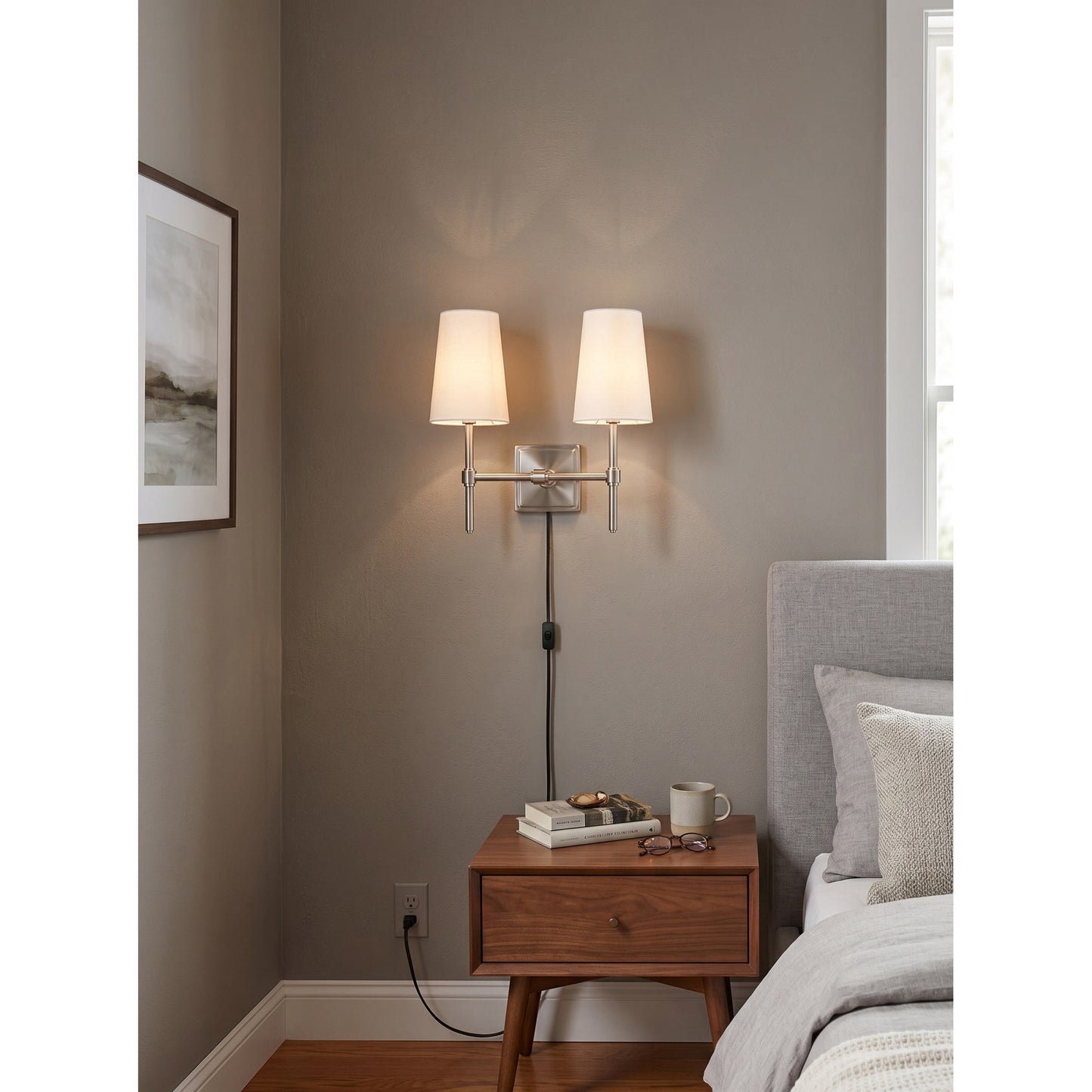 Statice Plug-in Wall Sconce