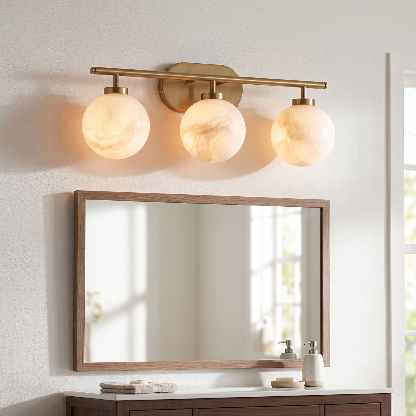 Isline Alabaster Wall Sconce