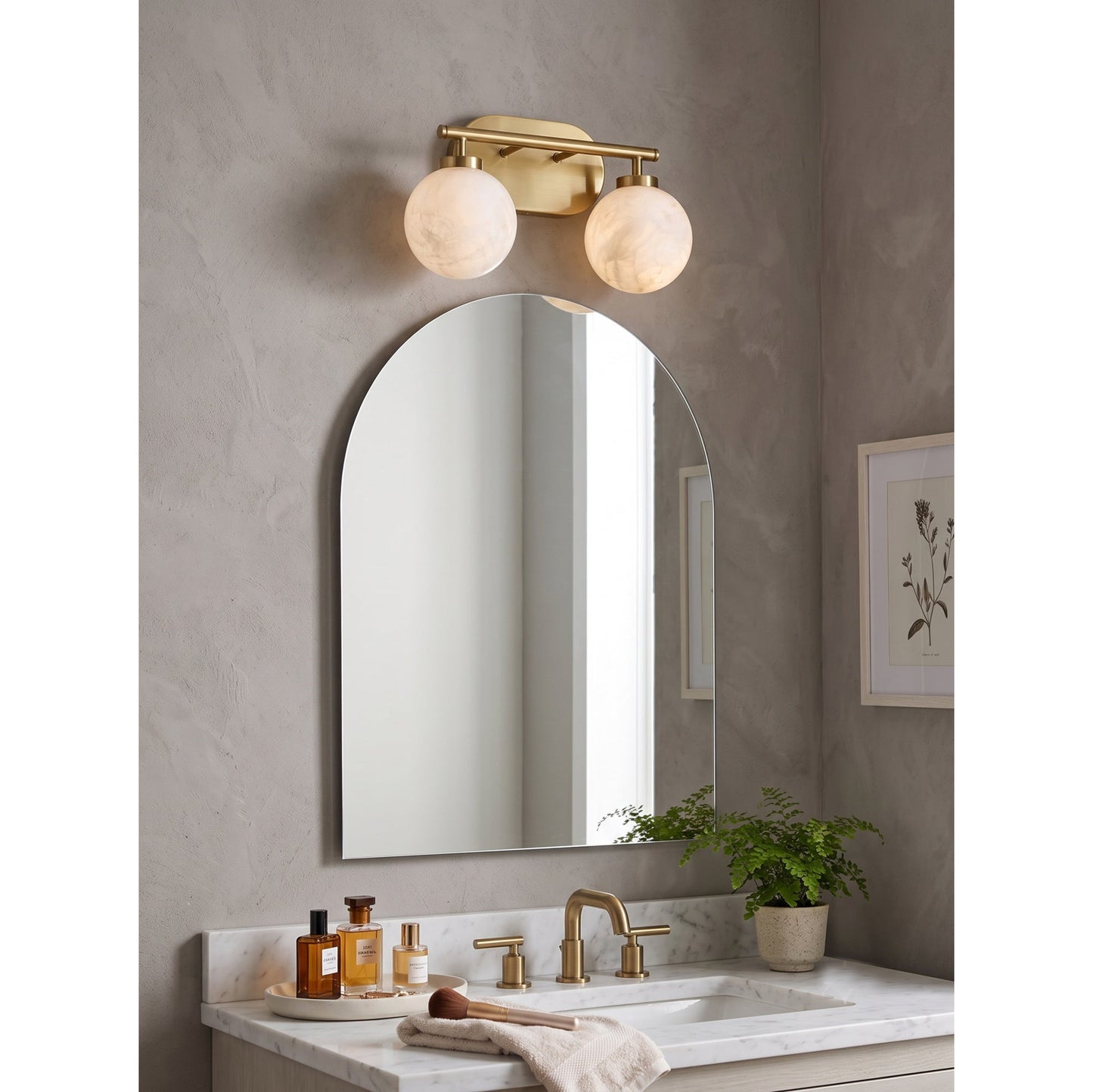 Isline Alabaster Wall Sconce
