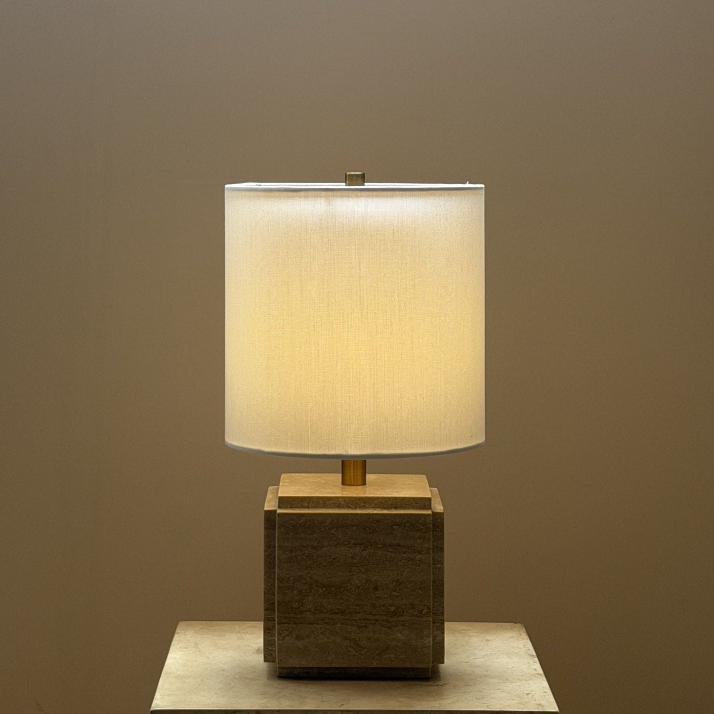 Lumo Table Lamp