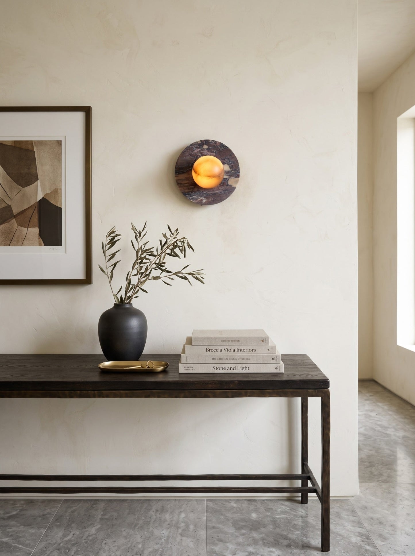 Quinis Stone Wall Sconce