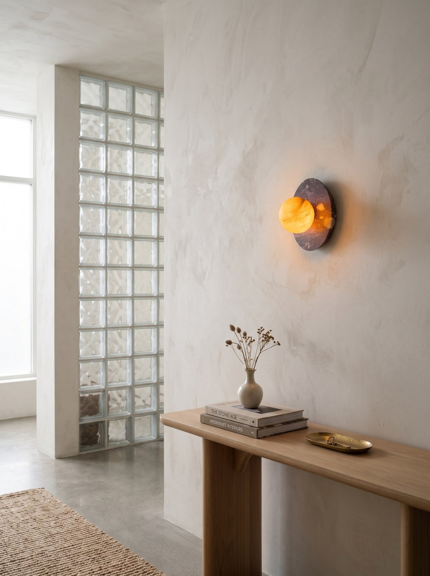 Quinis Stone Wall Sconce