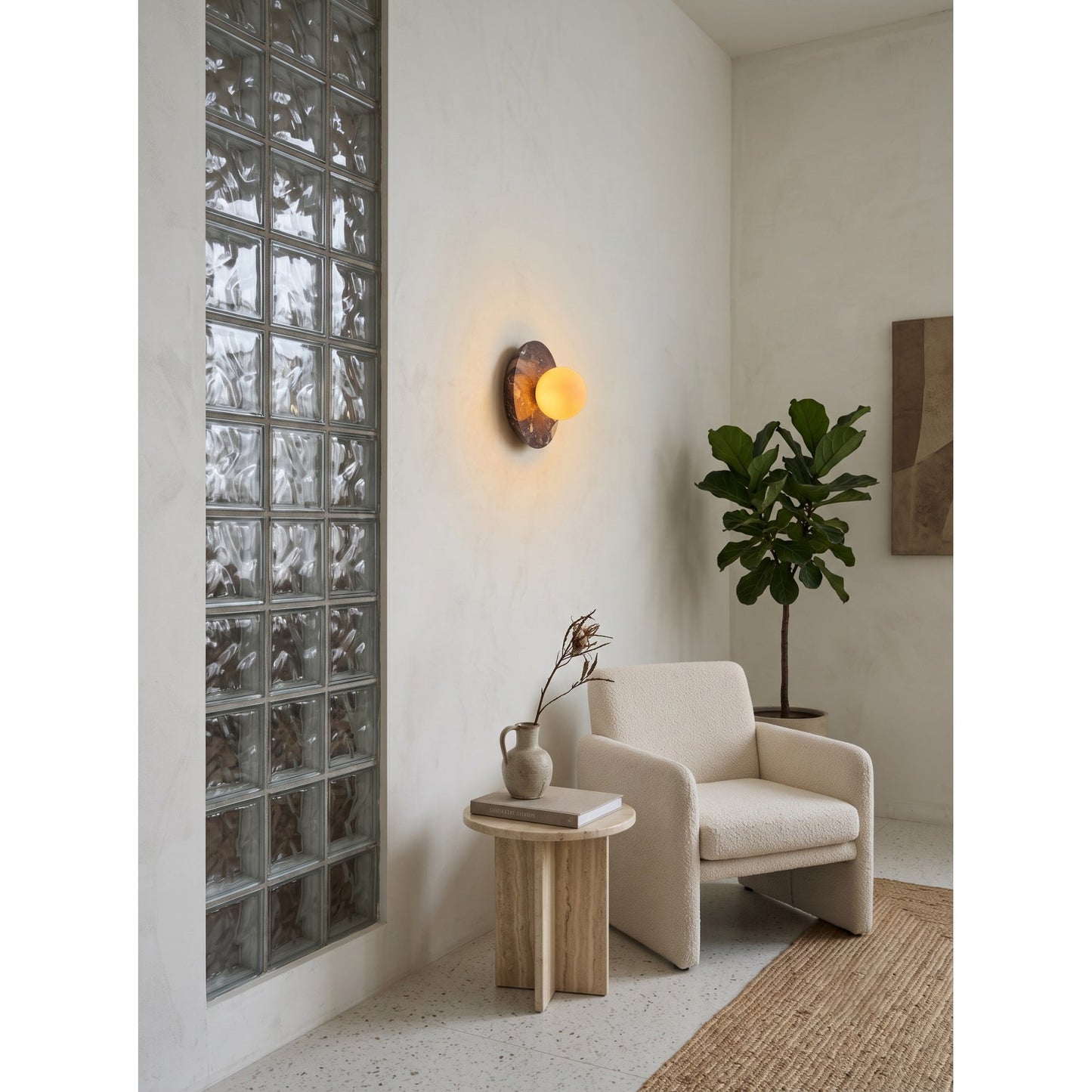 Quinis Stone Wall Sconce