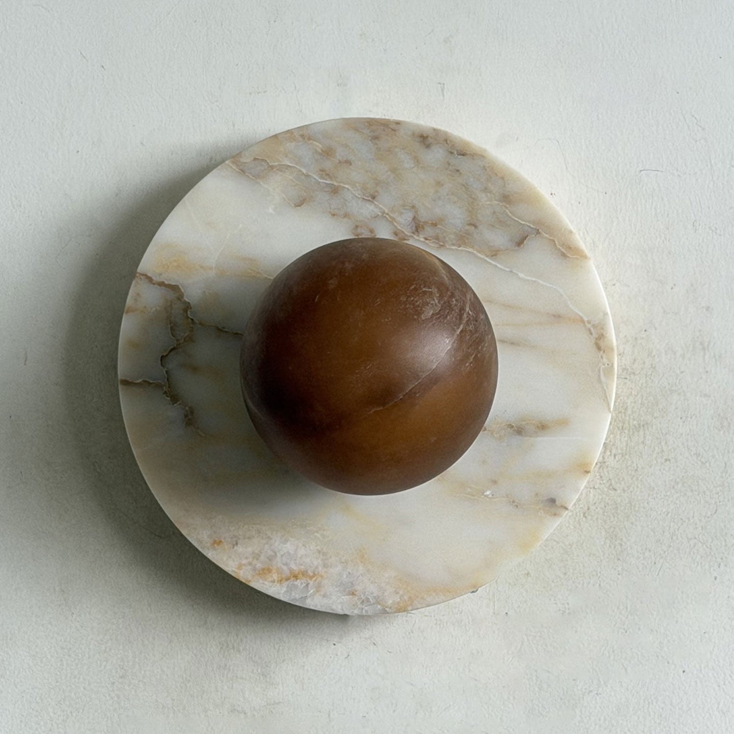 Quinis Stone Wall Sconce