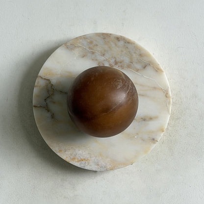 Quinis Stone Wall Sconce