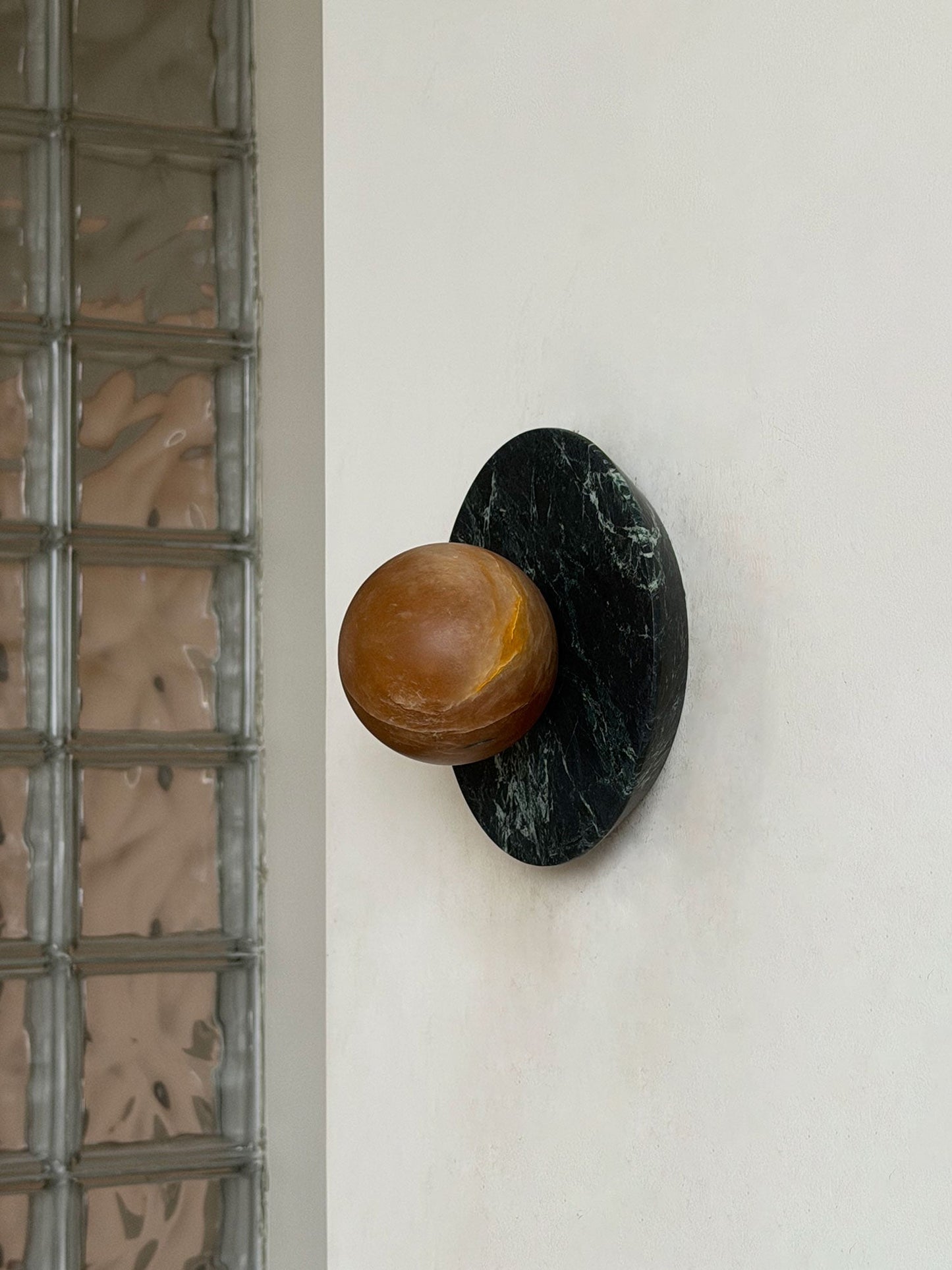 Quinis Stone Wall Sconce