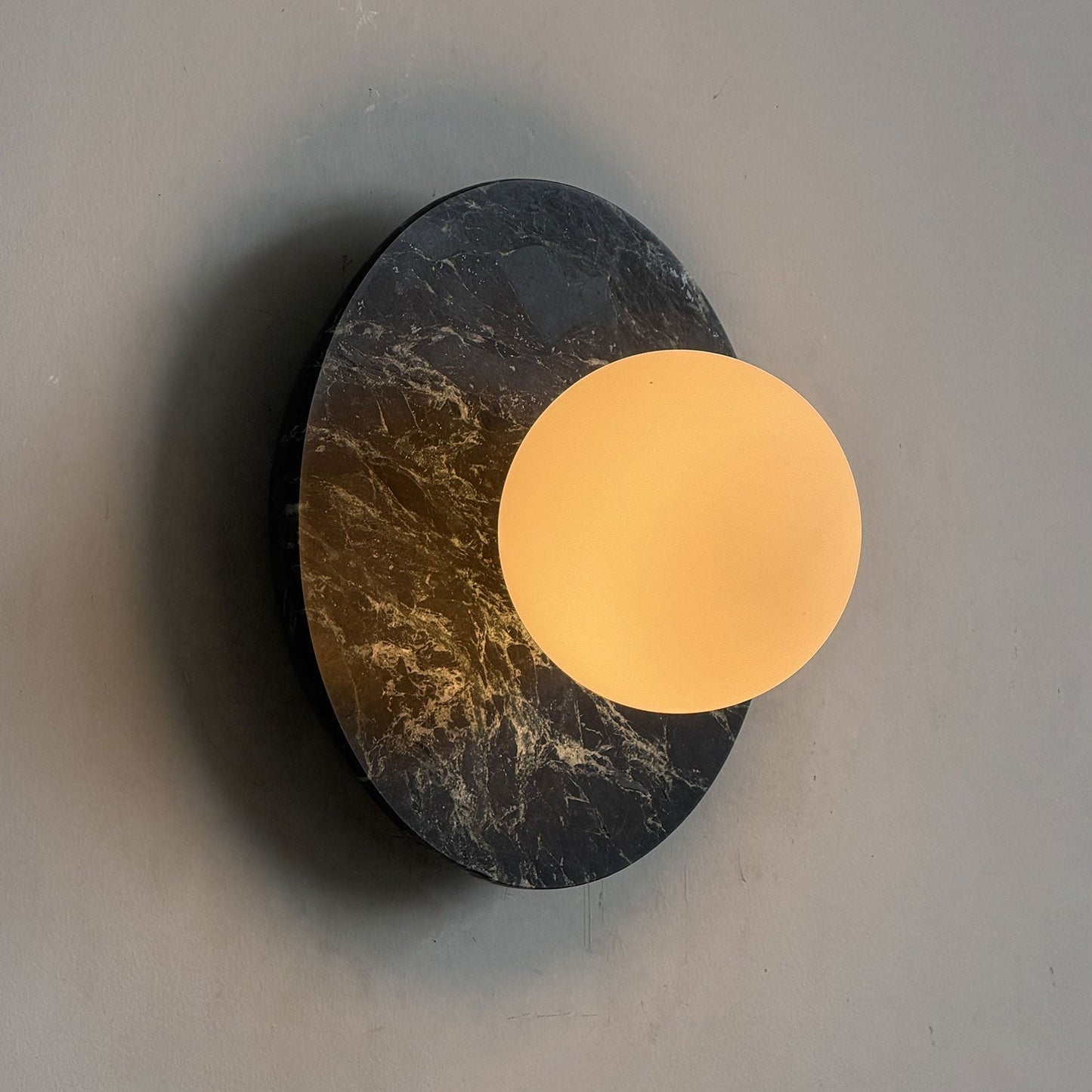 Quinis Stone Wall Sconce
