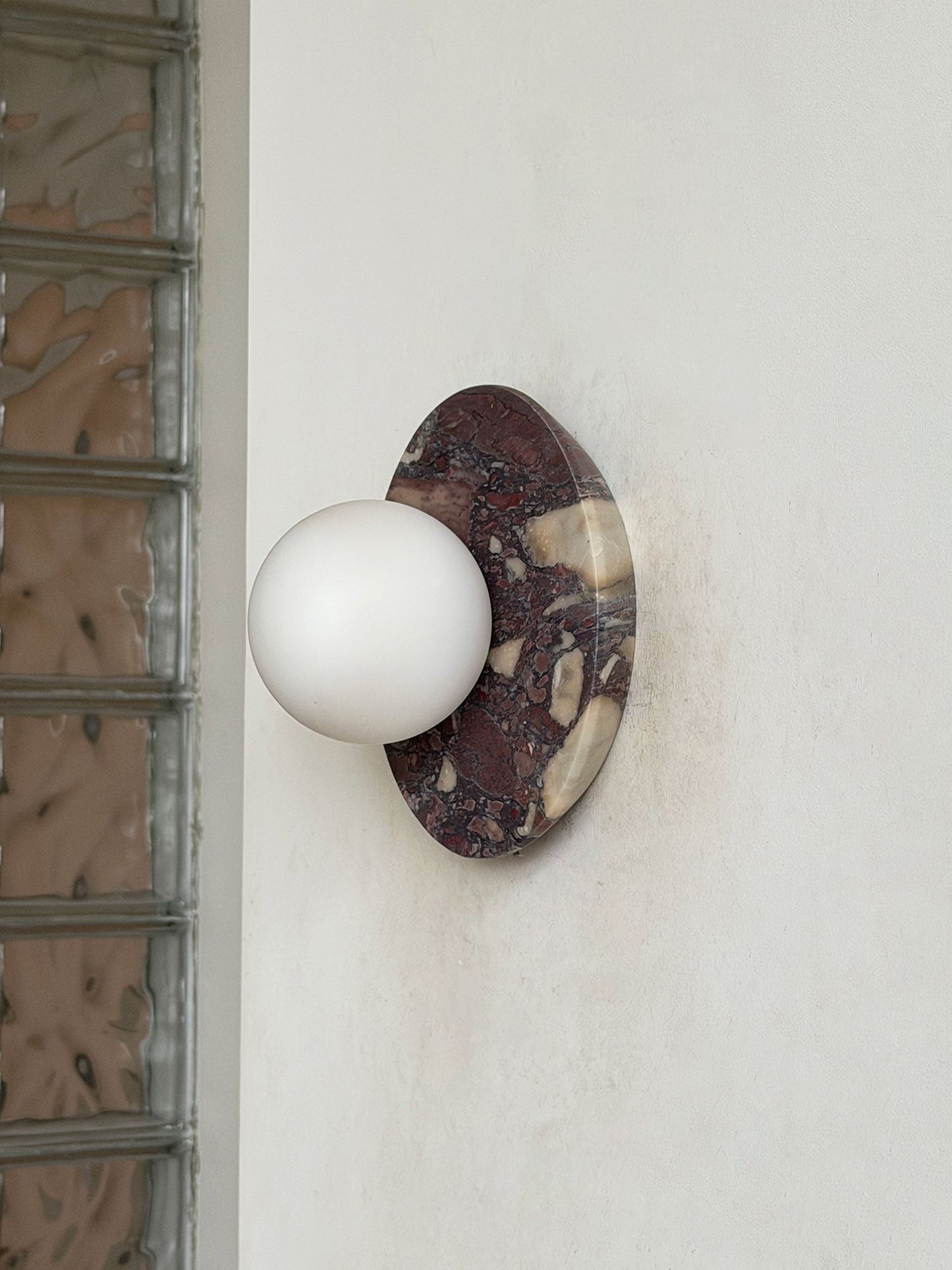 Quinis Stone Wall Sconce