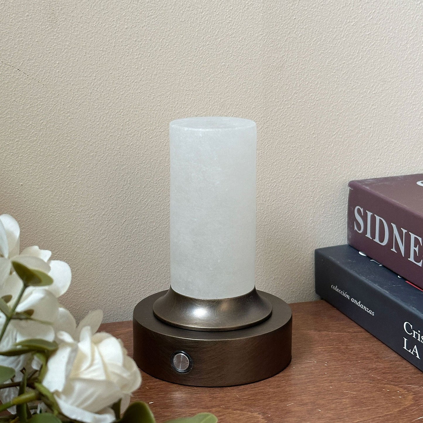 Solai Alabaster Table Lamp (Built-in Battery)