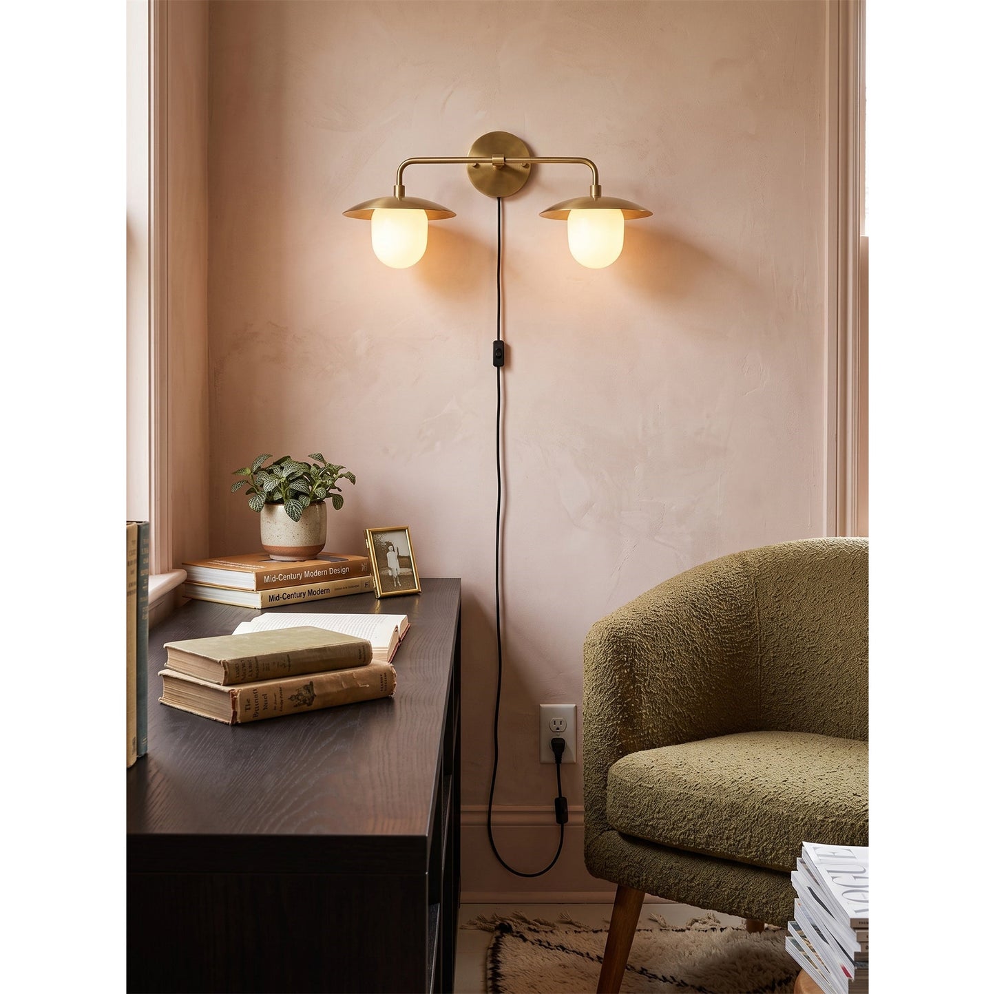 Marie Petite Plug-in Wall Sconce
