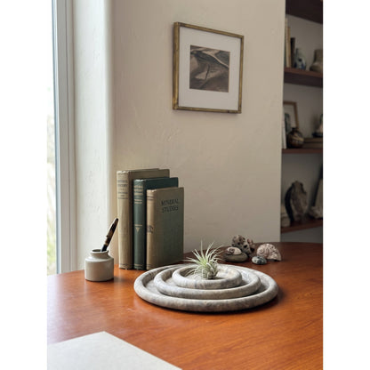 Gilola Round Tray