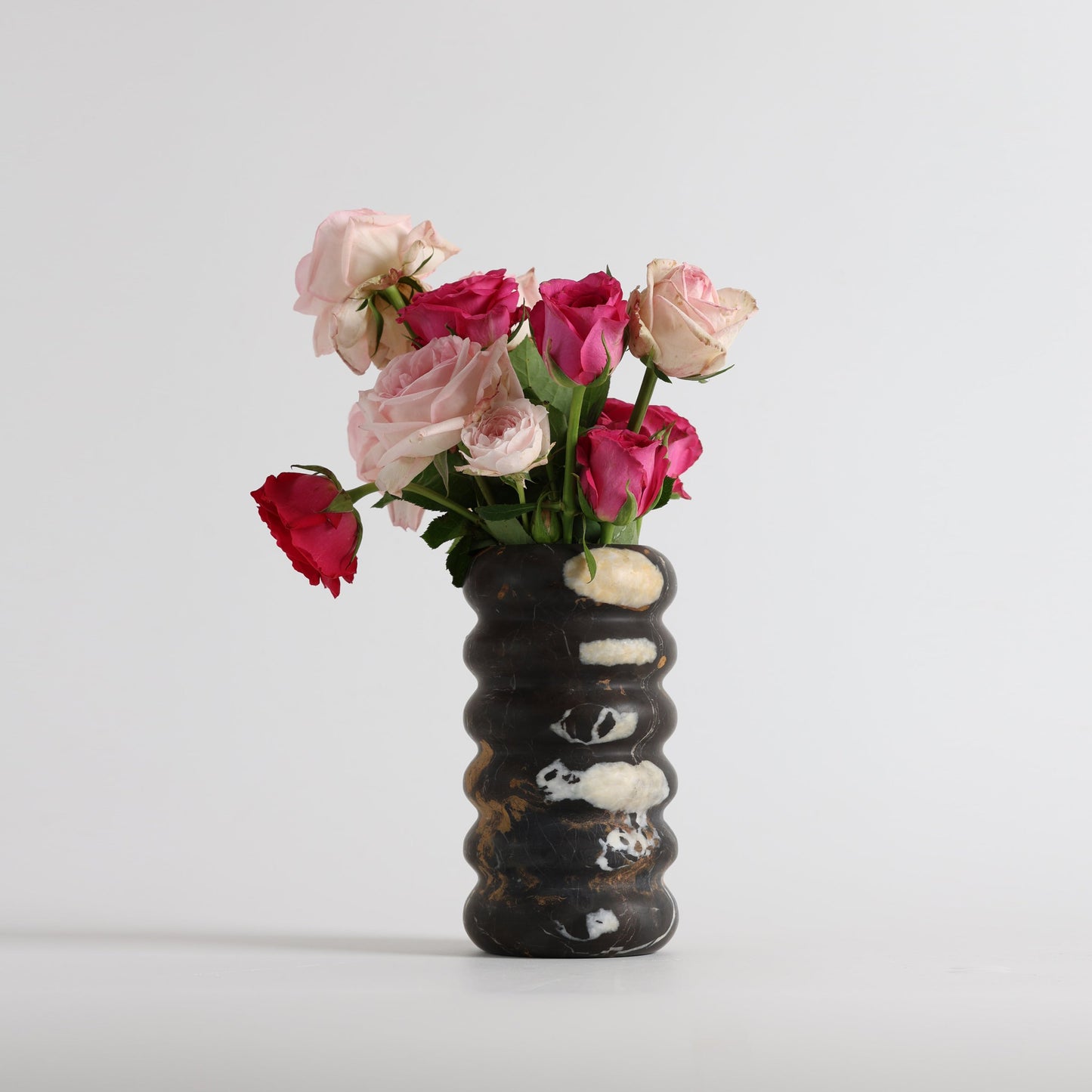 Melien Black Vase