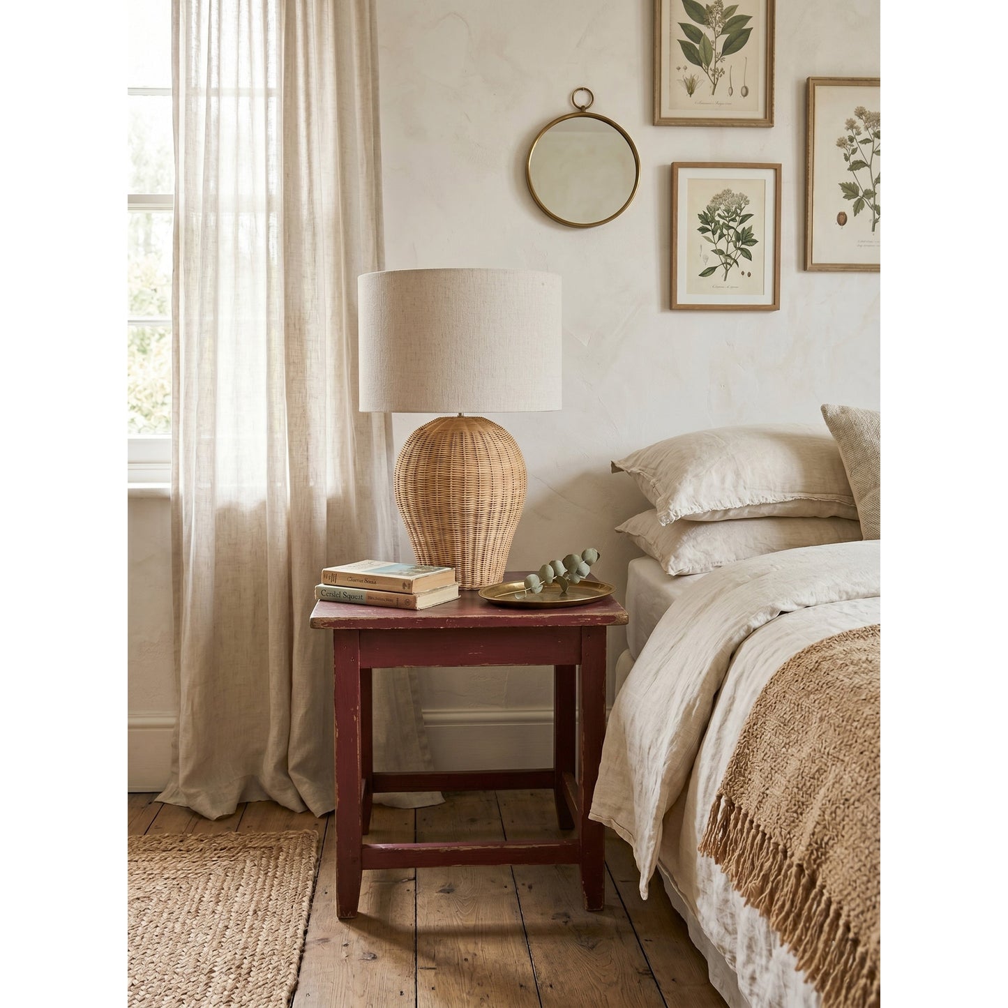 Saona Rattan Table Lamp