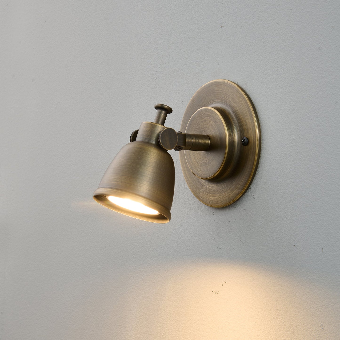 Waldo Wall Sconce