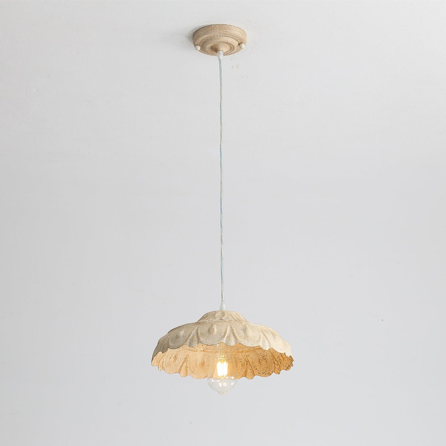 Wells Pendant Lamp