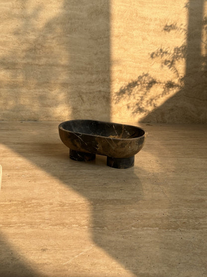 Andien Footed Oval Tray