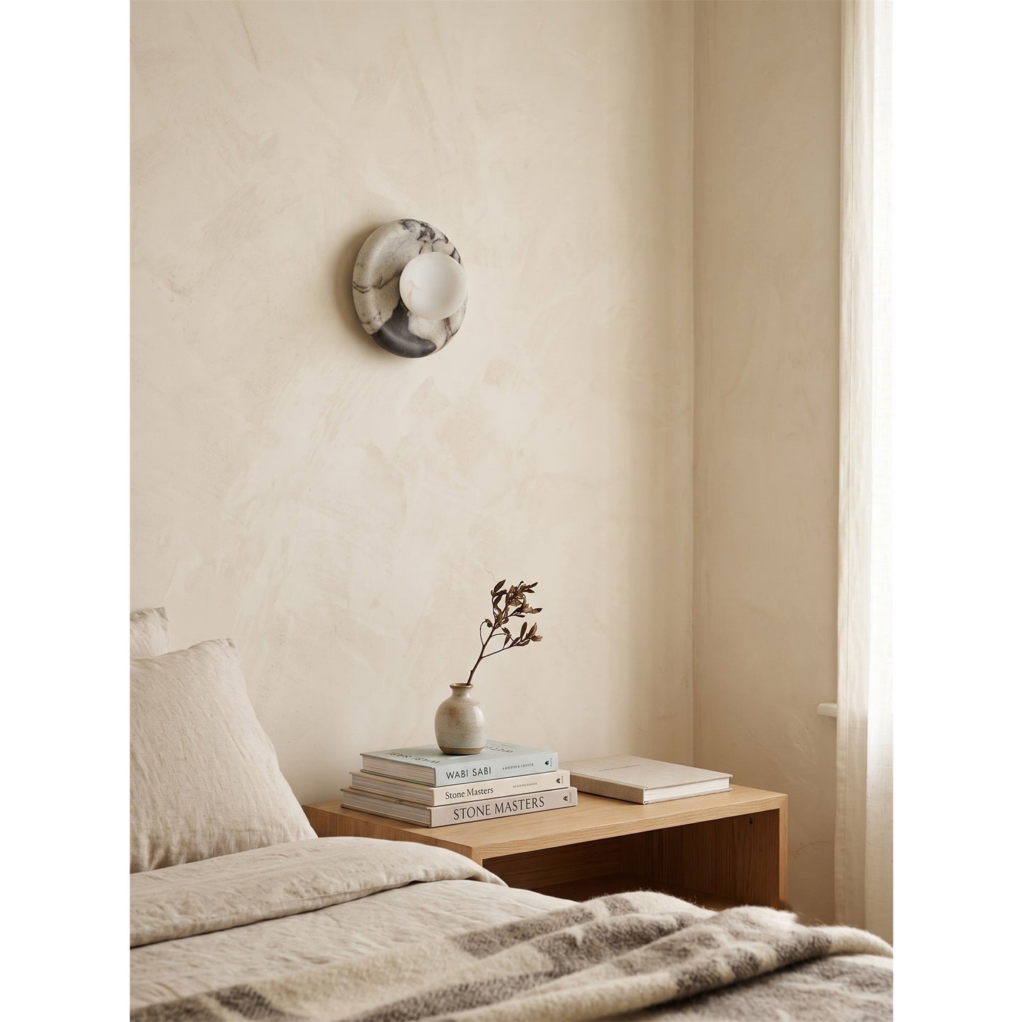 Solene Veined Alabaster Wall Sconce