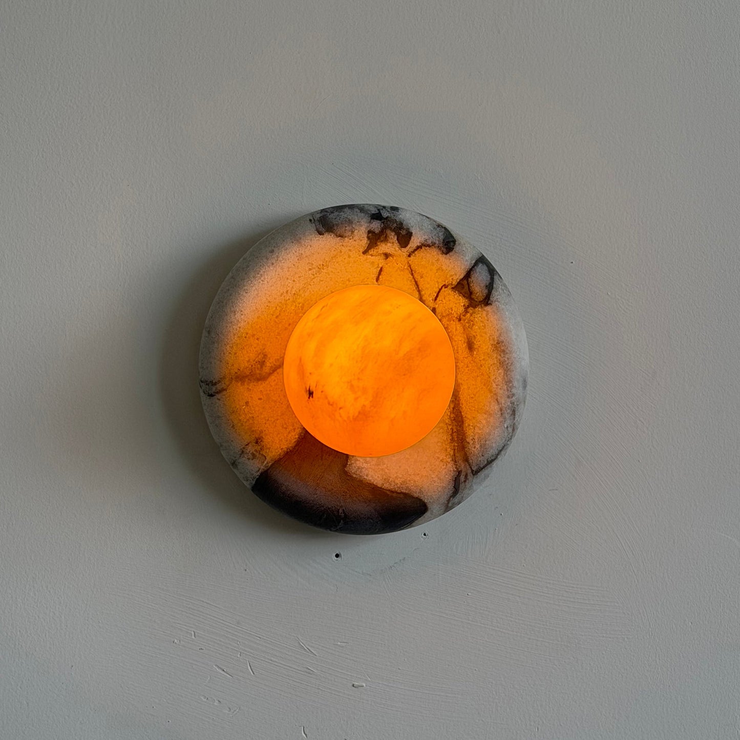 Solene Veined Alabaster Wall Sconce