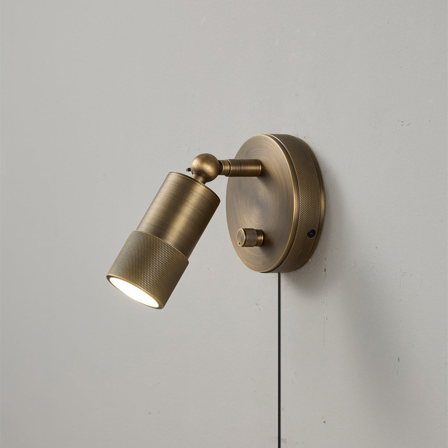 Joven Plug-in Wall Sconce