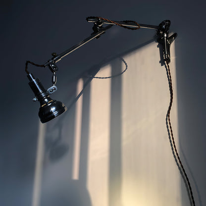 Vionune Rocker Arm Plug-in Wall Lamp