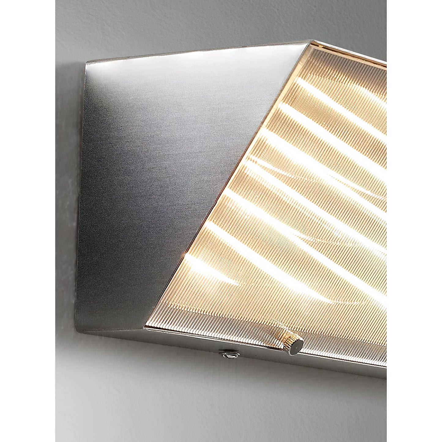 Serance Wall Lamp